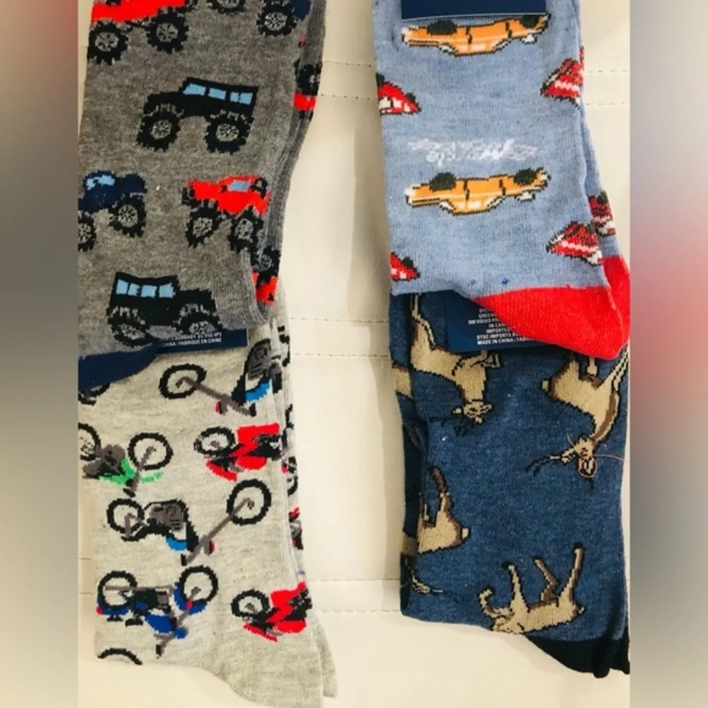 3pairs men’s socks-avocado toast‎ deer lobster cars trucks dogs motorcycle new